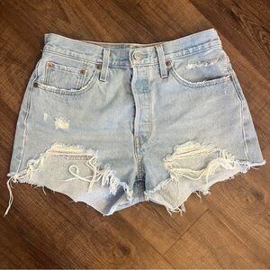 Levi’s 501 Cutoff Shorts W29 Light Wash Distressed Raw Hem Denim